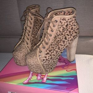 Lita Daisy Nude Jeffrey Campbell’s